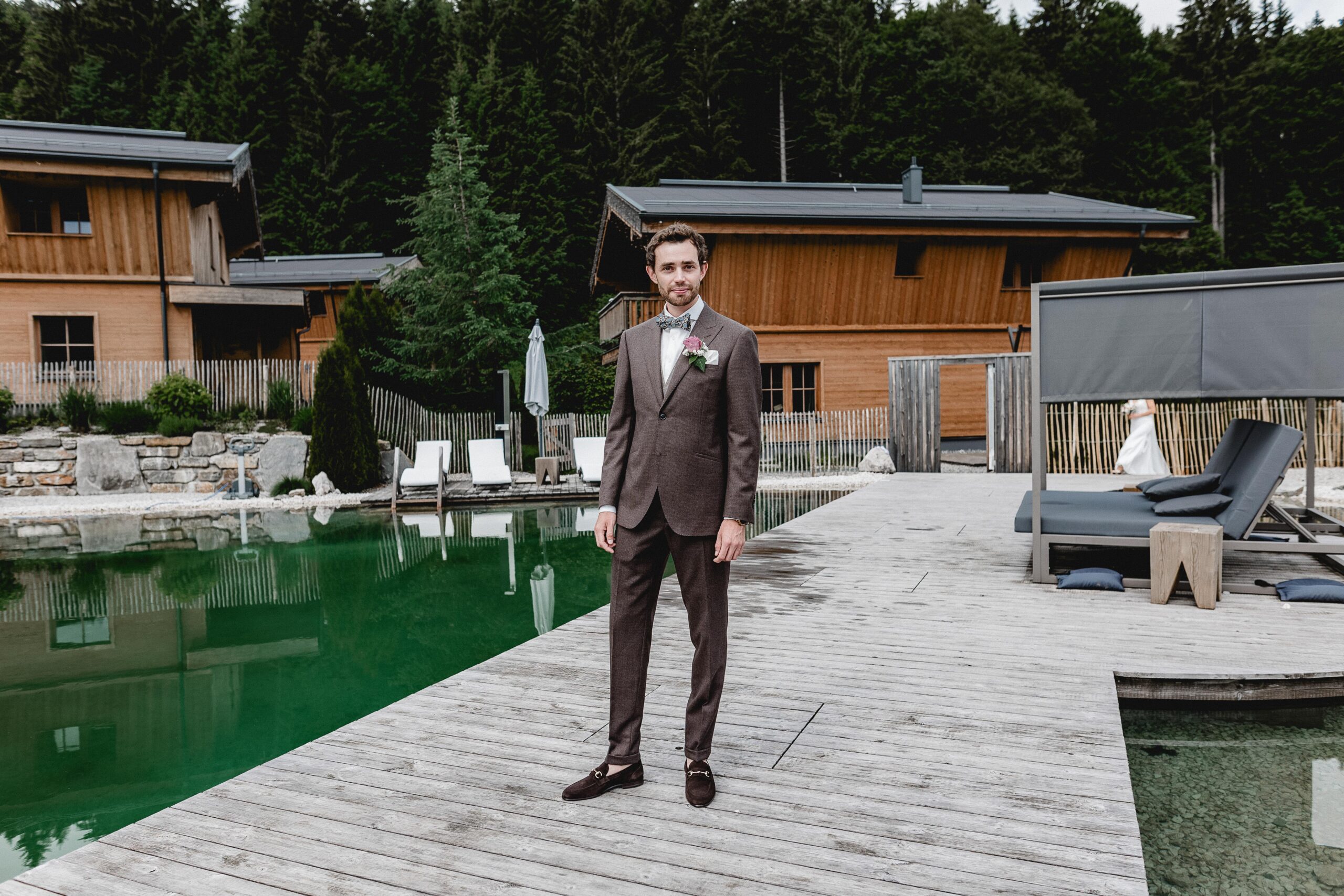 Hochzeit Tannheimer Tal, Hochzeitsfotografie Tannheimer Tal, Hochzeitsfotografin Österreich, Hochzeit in Österreich, Hochzeitslocation Tannheimer Tal, Getting Ready Hochzeit, First Moment Hochzeit, La Soa Chalets Hochzeit, Brautpaarshooting Tannheimer Tal, Gondel Hochzeit, Trauung auf dem Berg Österreich, Berg Hochzeit Österreich, Outdoor Hochzeit Tannheimer Tal, Hochzeitsfotografie Alpen, Alpenhochzeit Österreich, Hochzeitsfotografie Getting Ready Momente, First Look Hochzeitsfotografin Tannheimer Tal, La Soa Chalets Hochzeitslocation, Romantische Trauung auf dem Berg in Österreich, Brautpaarshooting in den Alpen, Gondelfahrt Hochzeit Tannheimer Tal, Hochzeitsfotografin für Alpenhochzeit, Hochzeit in La Soa Chalets Österreich, Exklusive Hochzeitsfotografie Tannheimer Tal, Hochzeit mit Gondel in den Bergen, Tipps für die perfekte Hochzeit im Tannheimer Tal, Die schönsten Hochzeitslocations in den Alpen, So wird das Getting Ready unvergesslich, First Moment: Der erste Augenblick als Brautpaar, Heiraten in den La Soa Chalets in Österreich, Romantische Bergtrauung in den Alpen, Inspirationen für ein Brautpaarshooting in den Bergen, Hochzeit mit Gondelfahrt im Tannheimer Tal