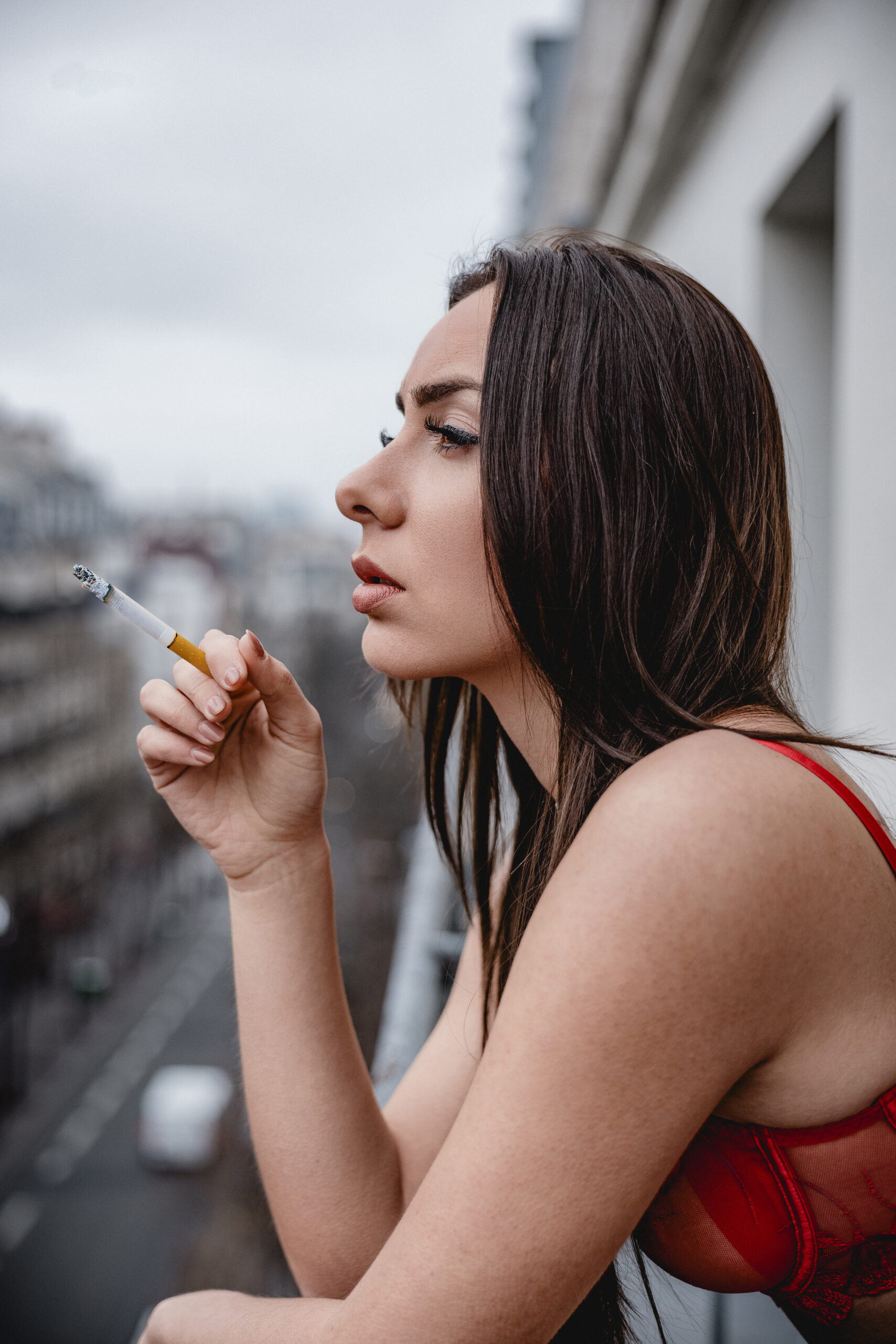 Paris, portrait, cafe in paris, shooting in paris, model, dessous, unterwäsche, dessous in paris